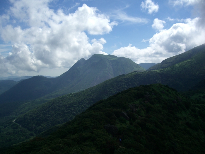 牧の戸峠からくじゅう登山_d0116009_1075217.jpg