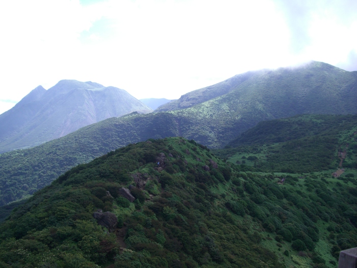 牧の戸峠からくじゅう登山_d0116009_1084431.jpg
