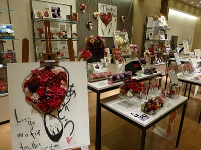銀座三越で母の日商品などを好評発売中!_c0072971_1214325.jpg