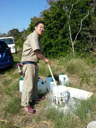 アースバックハウス 1_b0034072_10512055.jpg