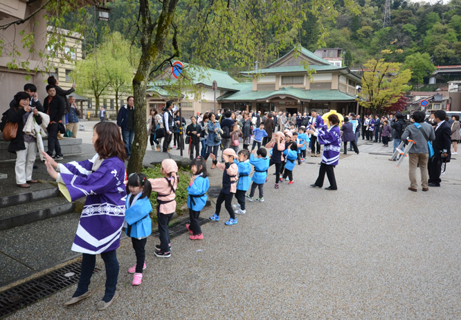 山中温泉 森光子一座記念館オープン記念式典_d0095673_17503139.jpg