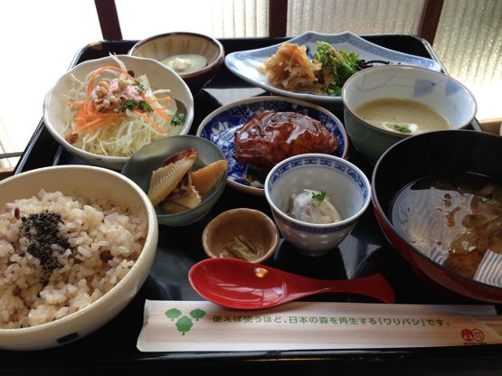 お豆腐と旬菜の手作りがんも、定食。_f0168084_0101845.jpg