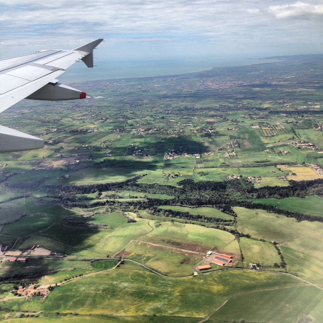 イタリア旅行 - ローマ・ナポリ旅行へ出発！_a0060003_7364881.jpg