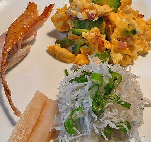 残り物だけのまかない_b0014003_19282764.jpg