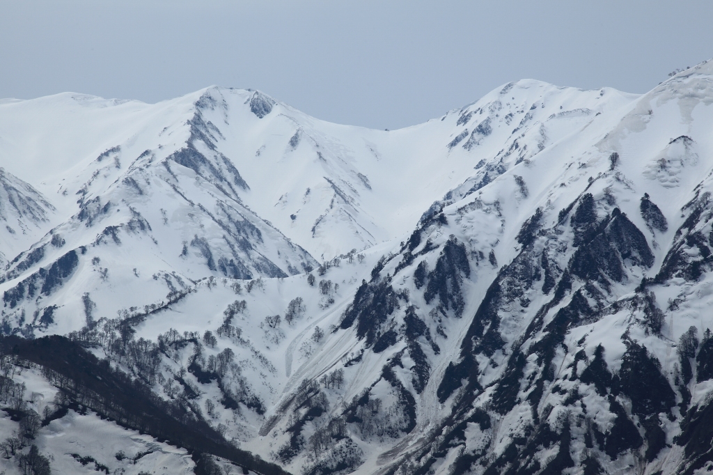 休み明け叩き初戦は「飯豊・倉手山」_b0050305_19282587.jpg