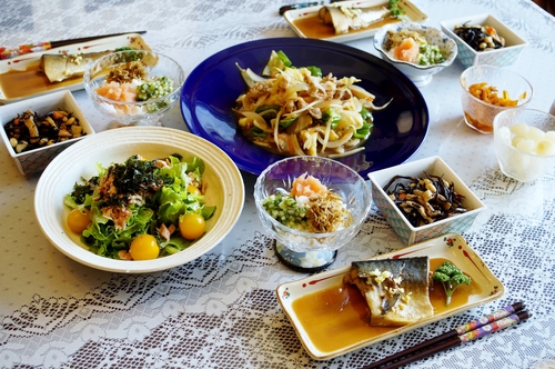 和食の朝ご飯 鯖のアッサリ味噌煮 五目ヒジキ煮他 晩ご飯は餡かけオムチャーハン 孫 料理と趣味の部屋