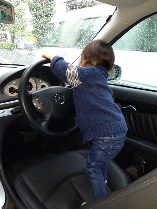 1歳8ヵ月になりました。_e0253026_723139.jpg