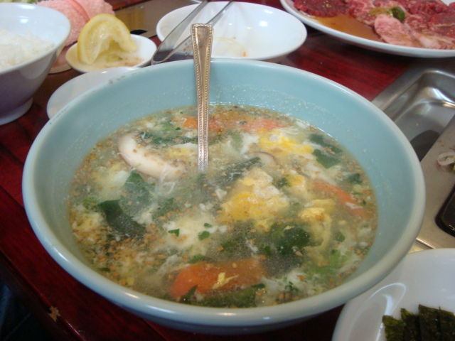 高円寺「ホルモン焼肉 二楽亭」へ行く。_f0232060_20353011.jpg