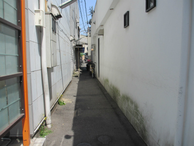 e0106372_8111788.jpg