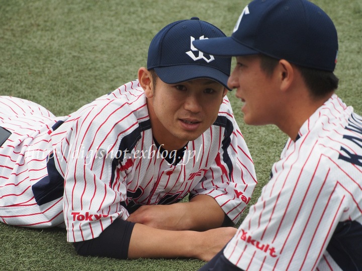 田中雅彦・中村悠平・新田玄気捕手フォト@4月神宮_e0222575_22563727.jpg