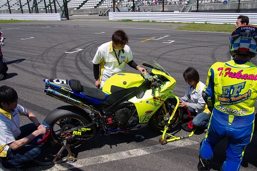 suzuka_b0119493_1191332.jpg