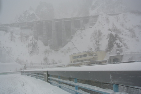 2013年4月27-29日新雪の立山黒部を滑る_c0242406_145081.jpg