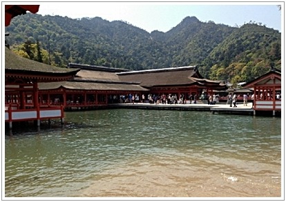 d0017632_2352359.jpg