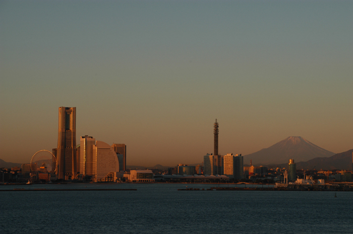 六本木ヒルズから見た富士山写真_e0171573_17393393.jpg