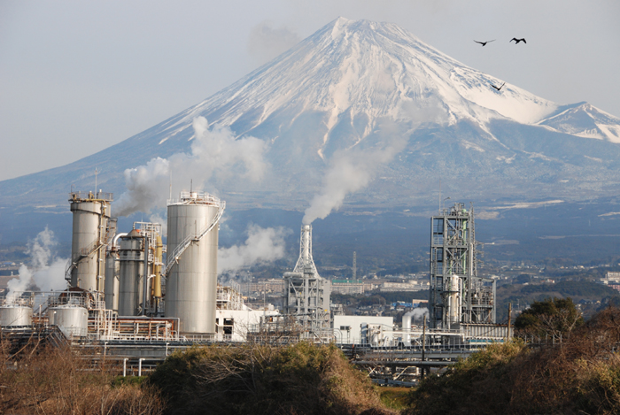 富士山世界遺産~工場萌えと富士山の夢のコラボ!_e0171573_2565781.jpg