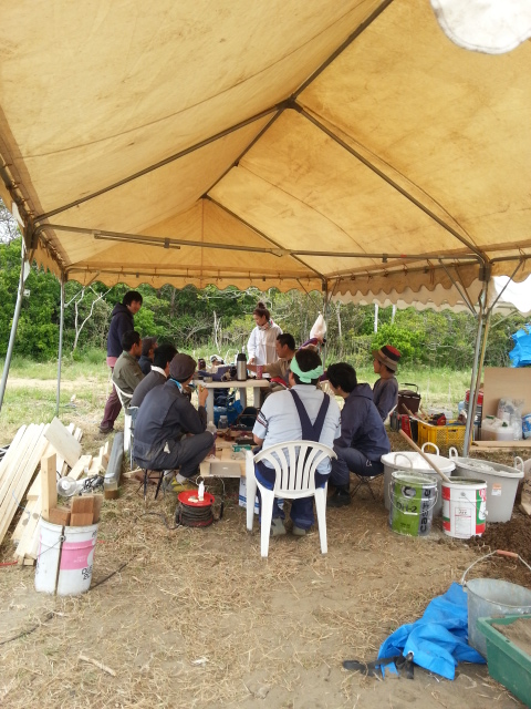アースバックハウス2_b0034072_757344.jpg
