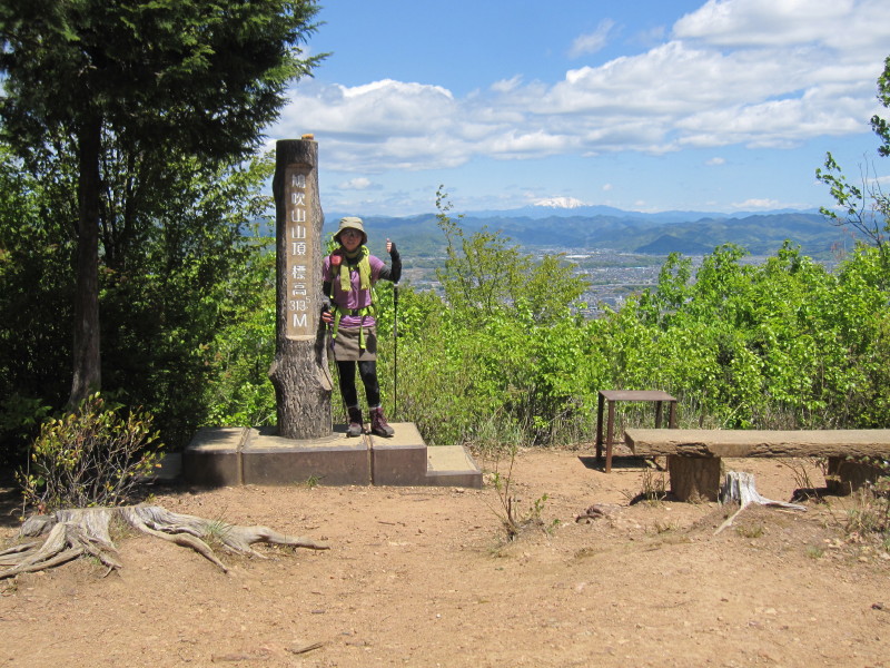 寂光院＝鳩吹山＝桃太郎神社へ縦走_d0103314_14244224.jpg