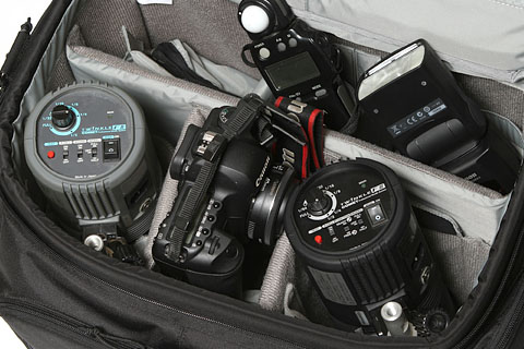 Lowepro Magnum 650 AW : Design Team WASH BLOG