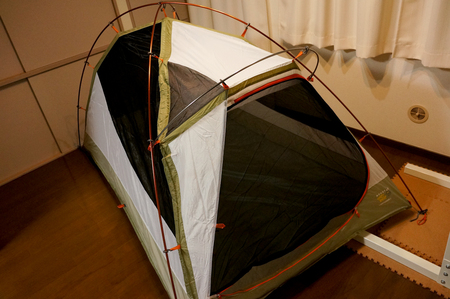 マウンテンハードウェア ライトウェッジ2 : たらふくクライマー日録