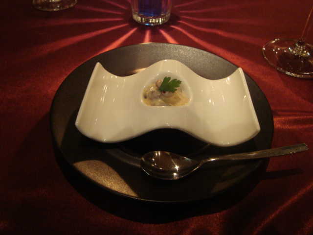 麻布「オスマントルコ宮廷料理 ブルガズアダ」へ行く。_f0232060_17115898.jpg