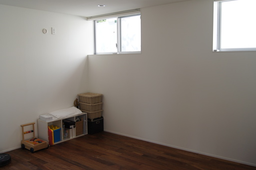 Web内覧会9 ミニマムな子供部屋 丘の上の家 Web内覧会9 ミニマムな子供部屋 丘の上の家