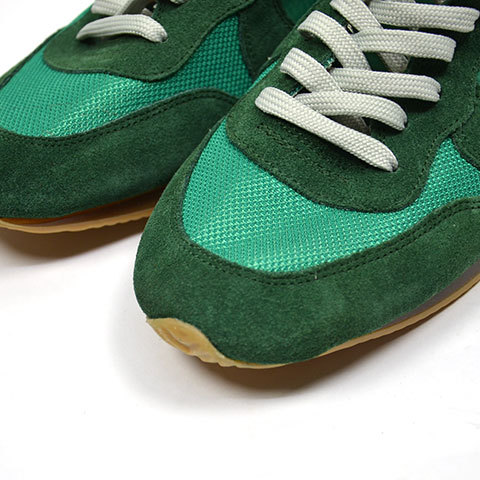 GOLDEN GOOSE-SNEAKER HAUS-_d0158579_1702050.jpg