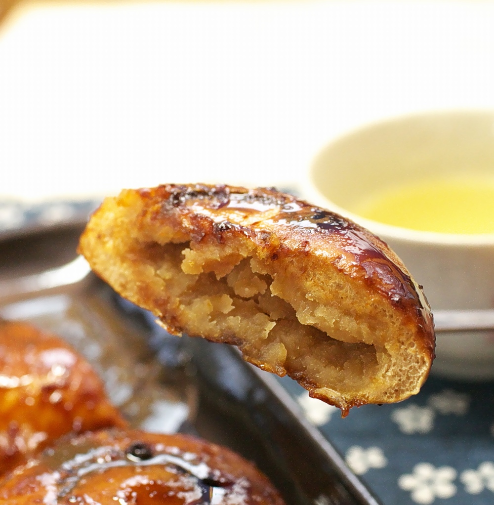 さぶちゃんの焼きまんじゅう（助平屋前橋上細井町店）訪問３回目[焼まんじゅう１７７串目]_a0243720_8432978.jpg