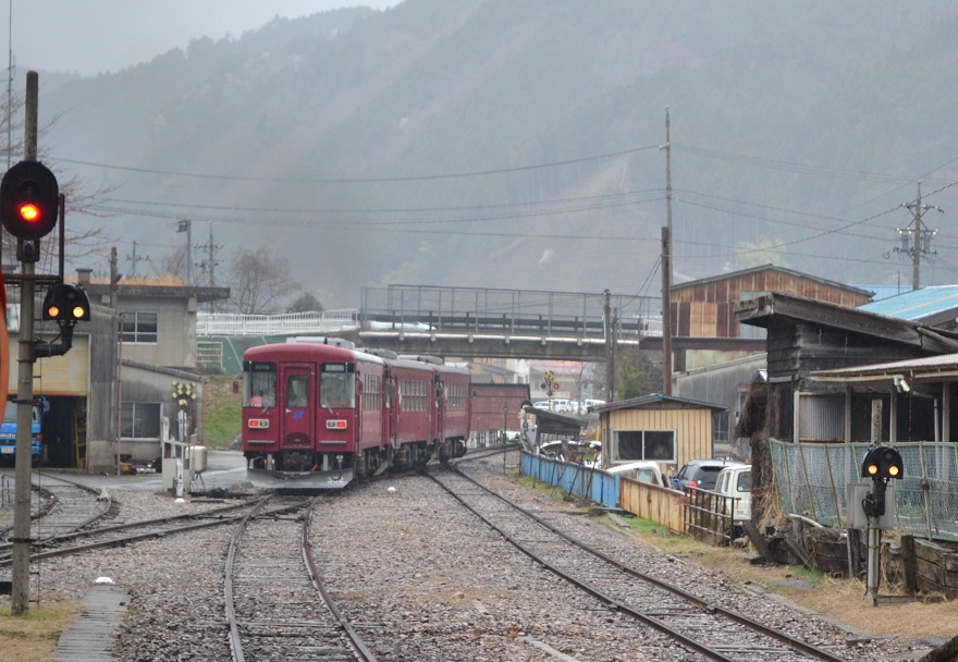 長良川鉄道色々。_a0055650_2058892.jpg