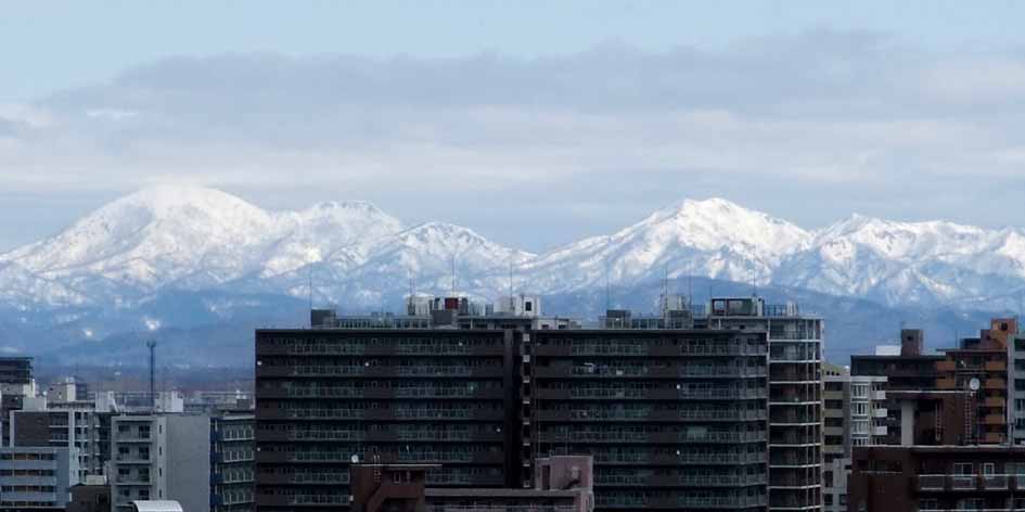 札幌から見える山　　屋上からの眺め_f0182885_91024.jpg