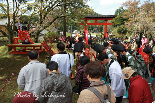 丹生都比売神社花盛祭_a0135396_16165130.jpg