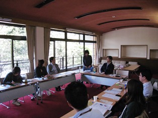 第94回例会の報告_b0160959_11185528.jpg