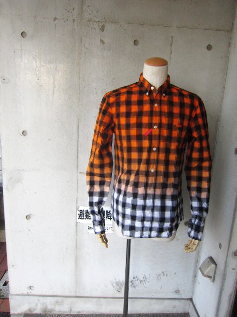 US Limited LACOSTE ・・・ TYE DYE CHECK SHIRTS & TEE!★!_d0152280_14333066.jpg