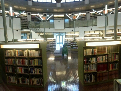 水戸西部図書館_f0182618_19362822.jpg