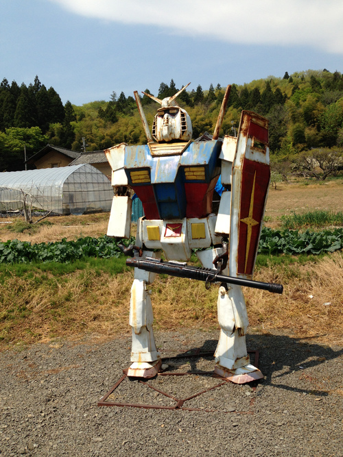 GW 最終日は~ 福島のガンダム_c0261447_21102194.jpg
