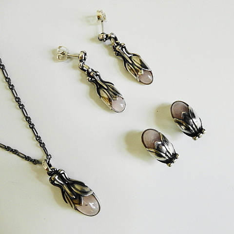 GEORG JENSEN 廃盤 2011年 イヤーズ・ペンダント & イヤリング ローズクオーツ_f0182951_6261827.jpg