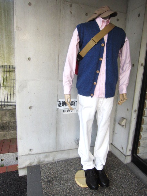 自称も･･･他称も･･･「VEST屋」　StuartAustin　Cotton LINEN(麻) KNIT VEST！★！_d0152280_3545569.jpg