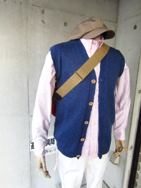 自称も･･･他称も･･･「VEST屋」　StuartAustin　Cotton LINEN(麻) KNIT VEST！★！_d0152280_3551096.jpg