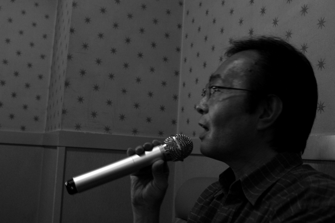 おじさん・おばさん方のカラオケ密会_a0158797_02952.jpg