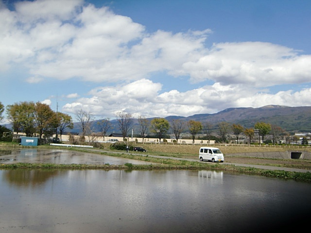 e0234924_1624269.jpg