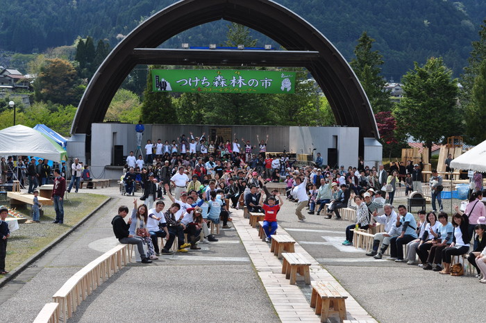「つけち森林の市2013」ツナガルベンチイベント無事終了しました。_a0299898_2231564.jpg
