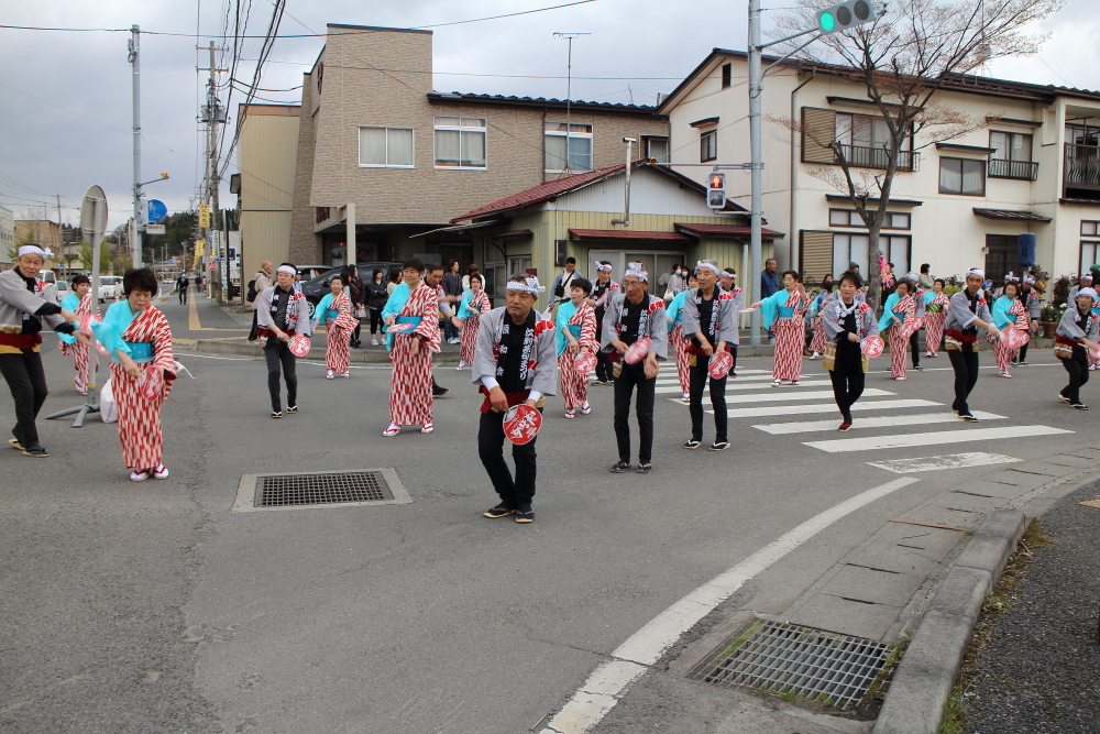 5月3日《宵まつり》歴代連甚句踊りパレード_a0092245_640794.jpg