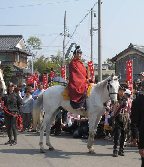 気合をおもう。（近江八幡賀茂神社の賀茂祭へ行ってきました♪）_f0203477_1647475.jpg