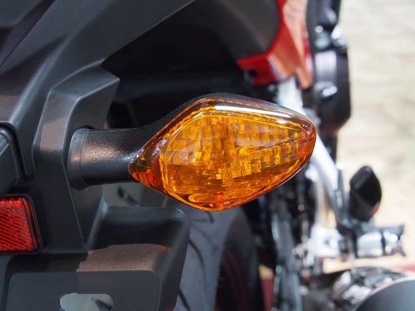 2013 HONDA CBR400R_d0244687_21262377.jpg