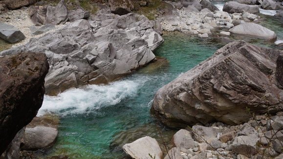 f0233414_12985.jpg