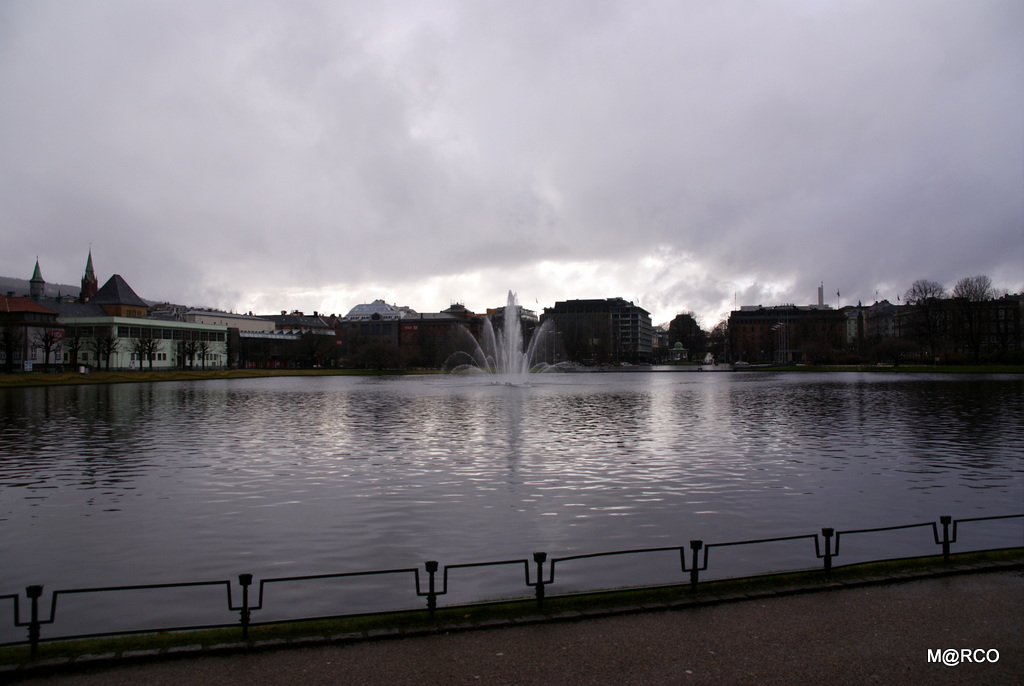 a0240721_2344375.jpg
