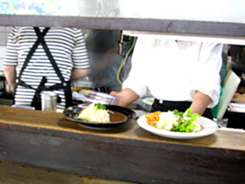 京都でお得な旬の定食　町家でトンカツ編_b0153663_192523.jpg