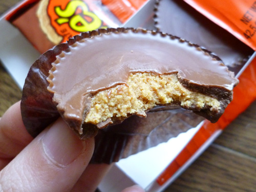 【REESE\'S】REESE\'S Peanut Butter Cups_c0152767_2147131.jpg