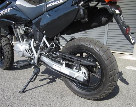 なかなか無いような極上のＸＲ１００モタード！_b0163075_21315158.jpg