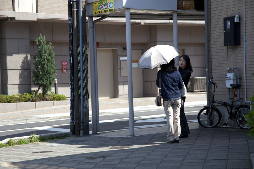 日差しの中で_c0131875_20181165.jpg