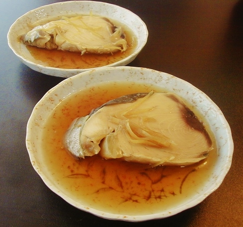 e0126576_1353405.jpg